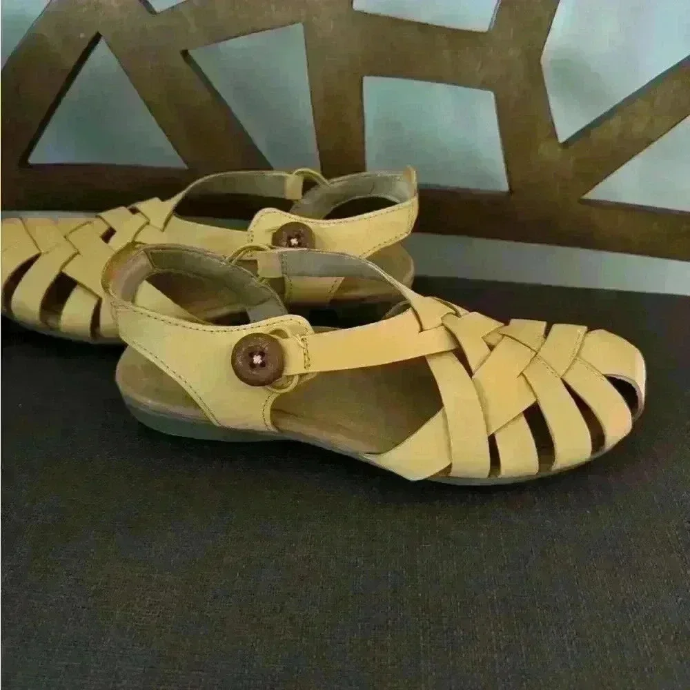 Earth Belita Sandals Women's 8M Yellow Leather Slingback Fisherman never wore